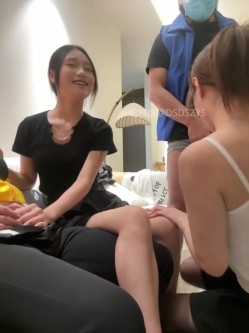 ️清纯主播【202509yoyo】表姐带着表妹下海直播、在线教口活、练习做爱姿势 截图14