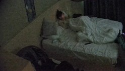 主题酒店 清纯眼镜小妹睡醒之后 情趣套装一换窗帘一拉 大战起 别看女生娇小 胸和臀儿挺~不错 截图8