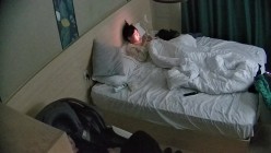 主题酒店 清纯眼镜小妹睡醒之后 情趣套装一换窗帘一拉 大战起 别看女生娇小 胸和臀儿挺~不错 截图9