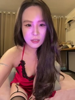 ️御姐大波浪【pupu】反差诱惑、丝袜高跟、第一视角贴屏女友视角 截图5