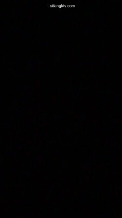 【出租屋浴室偷拍】超清画质现场破洞偷拍多位身材不错小姐姐 洞中窥逼 精彩值得收藏 截图4