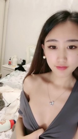 重磅推荐【程琳儿】绿播女神超高颜值，性感内衣，抖奶漏逼超顶清纯反差，男人最爱的类型 截图16