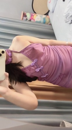 B站颜值up主【婉儿郝粉吖】裸舞诱惑，道具自慰，人前女神人后大尺度掰逼展示 截图6
