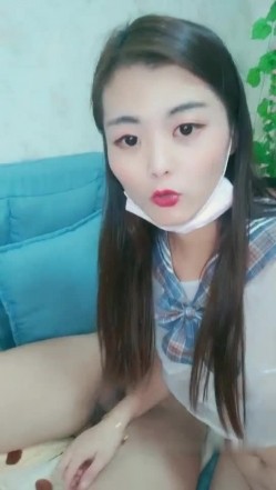 小强哥最近收的师范小妖精喜欢连续口爆吞精这么搞小强哥迟早变人干 截图5