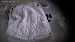 酒店偷拍美女外出参加活动回来换上黑丝配合干部大叔炮友啪啪后续 截图13