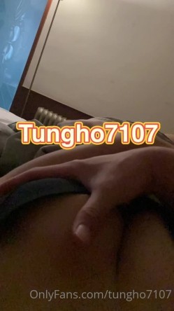 泡良大神性爱救火队「偷妳Tony」OF日常约炮露脸私拍众多良家学生模特网红拜倒在炮王牛仔裤下 截图5