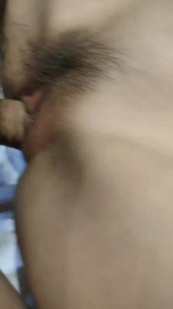 南宁表妹-18岁梦涵 ️：淫乱6P，小屁孩内射姐姐，梦涵被操到尿尿，逼逼都疼了，都被你肏痛了，你倒是爽了哦哦哦又被你内射，一个个内射 强！ 截图9