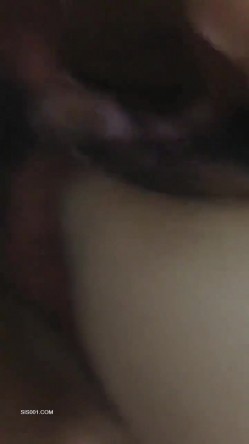 韵味灰丝少妇偷情 喜欢老公操你吗 喜欢你操我骚逼 操我阴道 开了房门 丝袜脱一般就开操 截图11
