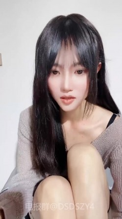 ️黑长直清秀学姐【少女学潮喷】跳蛋狂震 道具抽插潮喷 截图5