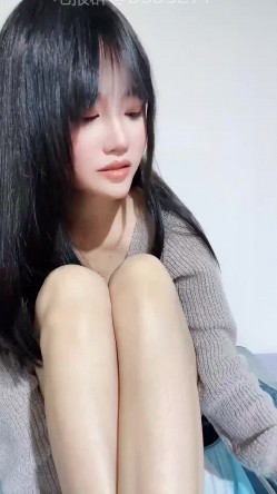 ️黑长直清秀学姐【少女学潮喷】跳蛋狂震 道具抽插潮喷 截图13