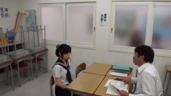 SCR-325 静かにしないと廊下に居るお母さんにバレちゃうよ。女子●生猥褻淫交4時間 截图10