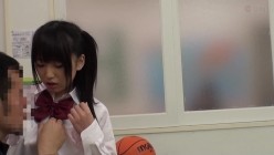 SCR-325 静かにしないと廊下に居るお母さんにバレちゃうよ。女子●生猥褻淫交4時間 截图14