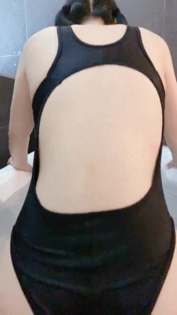 粉丝团专属91大佬啪啪调教无毛馒头B露脸反差骚女友你的乖乖猫肛交乳交多种制服对白淫荡 截图2