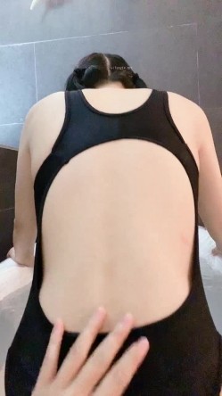 粉丝团专属91大佬啪啪调教无毛馒头B露脸反差骚女友你的乖乖猫肛交乳交多种制服对白淫荡 截图5