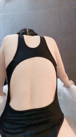 粉丝团专属91大佬啪啪调教无毛馒头B露脸反差骚女友你的乖乖猫肛交乳交多种制服对白淫荡 截图12