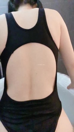 粉丝团专属91大佬啪啪调教无毛馒头B露脸反差骚女友你的乖乖猫肛交乳交多种制服对白淫荡 截图13