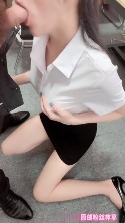 超骚极品网红御姐Avove粉丝团免费福利集 各种场景服饰啪啪啪水多声浪满满撸点 截图6