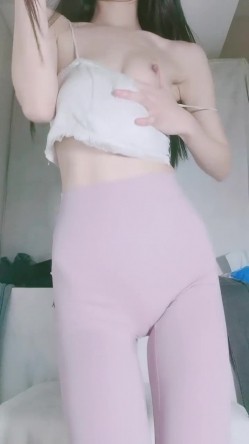 【健身宝贝】超好看模特一样 身材超棒全身肤白 大长腿 ~超爱喷湿牛仔裤~自慰大秀 截图2