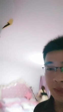 网丝小宝贝性感撩人，让大哥亲的瘙痒难耐呻吟可射，从下舔到上口交乳交深喉，床上床下各种爆草看了秒硬刺激 截图9