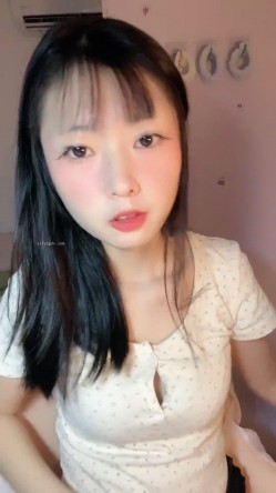 疯狂推荐！清纯女校花！好美~【元气咕噜】揉穴自慰！包射~ 截图10