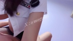 推特05年巨乳芭比【魔鬼爱】调教疯狗模式爆肏，掐脖窒息奶子乱颤 截图16