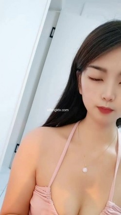 女神下海 ️【女帝诺儿】直播大尺度各种露，看一眼就爱上了~声音唯美令人心情愉悦 ️极限诱惑，看得鸡儿硬邦邦！ 截图12