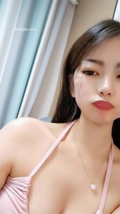 女神下海 ️【女帝诺儿】直播大尺度各种露，看一眼就爱上了~声音唯美令人心情愉悦 ️极限诱惑，看得鸡儿硬邦邦！ 截图16