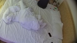 情趣酒店  刚睡醒的男人本能想要打炮 完事儿后可能美女又想打一炮 所以退房前两炮 好一对精童欲女 截图10