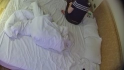 情趣酒店  刚睡醒的男人本能想要打炮 完事儿后可能美女又想打一炮 所以退房前两炮 好一对精童欲女 截图12