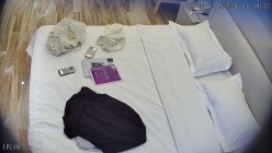 酒店偷拍 大学生情侣极品校花女友爱学习搞一炮看下书又搞一炮 截图1
