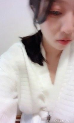 ️今天晚上我等你 ️，8个月孕妇挤乳汁，和妹妹老公一起直播，这尺度够大够劲，教网友们如何认识如何撩孕妇，知识量精彩不断！ 截图15