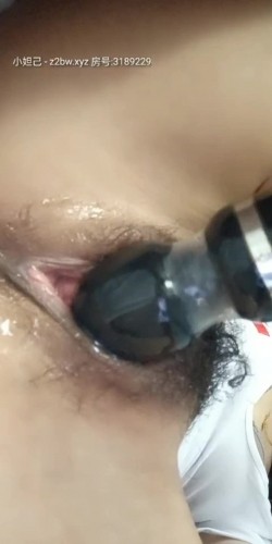 【浙江奶妈】颜值极品美少妇，酒店情趣护士，露脸喷奶，软软酥酥的小奶胸，纯白的母乳，挤奶真好看！ 截图2