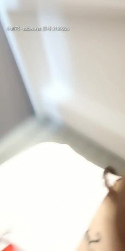 【浙江奶妈】颜值极品美少妇，酒店情趣护士，露脸喷奶，软软酥酥的小奶胸，纯白的母乳，挤奶真好看！ 截图3