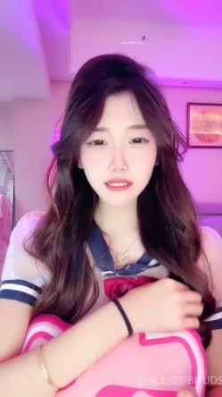 ️神级女神【董小姐】高端女神！模特身材~裸舞~道具自慰~白浆直流！ 截图7