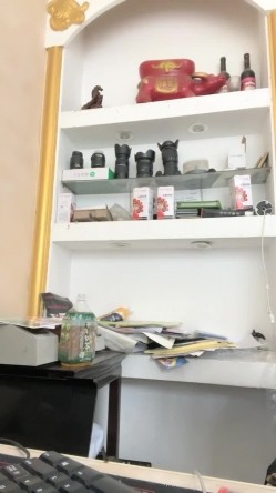 【情趣模特拍摄现场】，专业色影师~外约模特开房拍片， 聊如何约模特外拍 只有一场现场拍摄 密码房 截图11