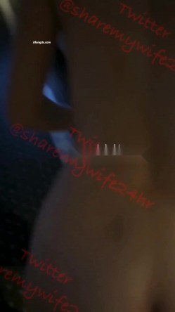 极品淫妻【sharemywife】太骚了 露出多P等，第一次玩老婆的单男总是激动又兴奋 截图3