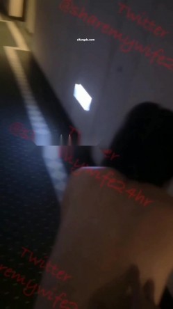 极品淫妻【sharemywife】太骚了 露出多P等，第一次玩老婆的单男总是激动又兴奋 截图4