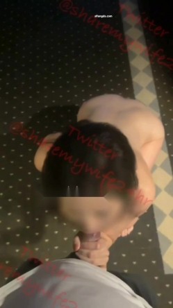 极品淫妻【sharemywife】太骚了 露出多P等，第一次玩老婆的单男总是激动又兴奋 截图14
