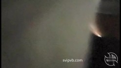 征服21岁叛逆表妹 第一次后入插表妹 表妹的逼很浅，所以很容易插得深 从下面的视角拍后入真的难拍 后面特写镜头真的看一次硬一次 截图1