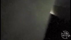 征服21岁叛逆表妹 第一次后入插表妹 表妹的逼很浅，所以很容易插得深 从下面的视角拍后入真的难拍 后面特写镜头真的看一次硬一次 截图2