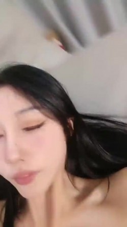 【权欲茶茶】车模身材，明星颜值，夹子音叫老公，道具潮喷，榨干你的精液 截图4
