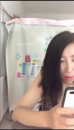 【真●喷水】【申爱】御姐轻熟女露奶抠逼喷水大秀，撸之 截图3