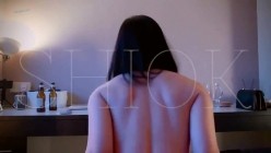 约炮牛逼大神『LionShiok』爆操极品反差女神 能把操喷的大屌真牛逼 截图1