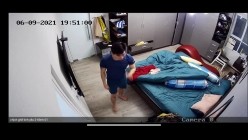 黑客破解家庭网络摄像头偷拍 有巨奶女友就是幸福 截图13