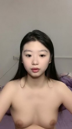 可爱学妹，暑期下海赚学费生活费，【不爱吃生蚝】，粉嘟嘟清纯校园风，安全期放心让男友内射，叫床声超好听 截图5