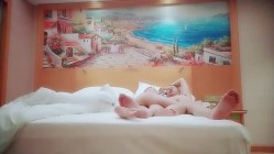 大叔与阿姨幽会，被强力抠逼，这一手好力气，高潮高潮不断！ 截图14