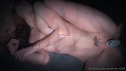 爆火国产BDSM风格网黄「minimmm2006」女主被调教的很好，全程高潮脸各种无条件配合男S，深喉绝活，视觉冲击力拉满 截图3