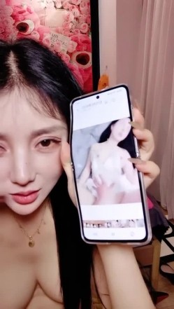 外围清秀女神~【小野猫】酒店偷拍约炮粉丝+道具自慰喷水 截图15