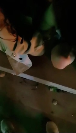 宝马开道，【破处小淫龙】，深夜外出勾搭，催情药一上，再加上金钱诱惑，无套车震小少妇，紧张刺激！ 截图14