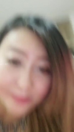 快手 丰满阿姨：Ting 妖精 ：嘴角笑起来的两只酒窝好看，口爆，骑乘 骚！ 截图4